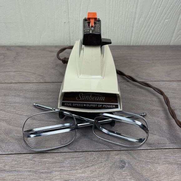 Vintage Sunbeam Heavy Duty Burst Of Power Mixmaster Electric Hand Mixer 5 Speed - Picture 7 of 9